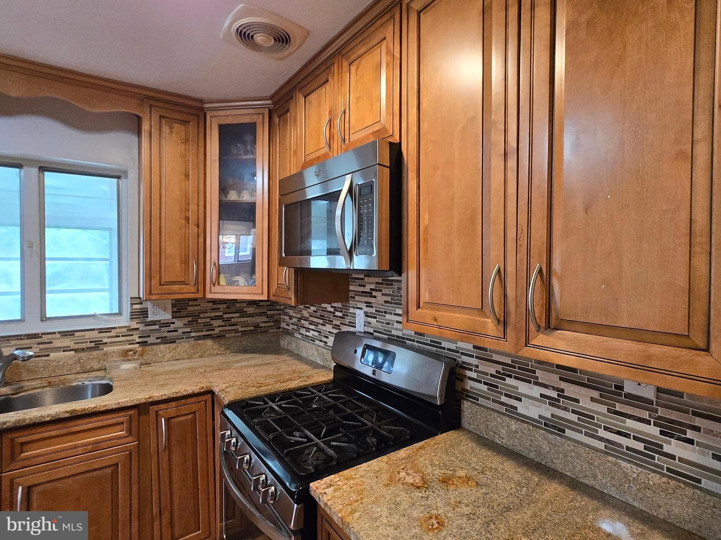 1802 Alberti Drive photo 9