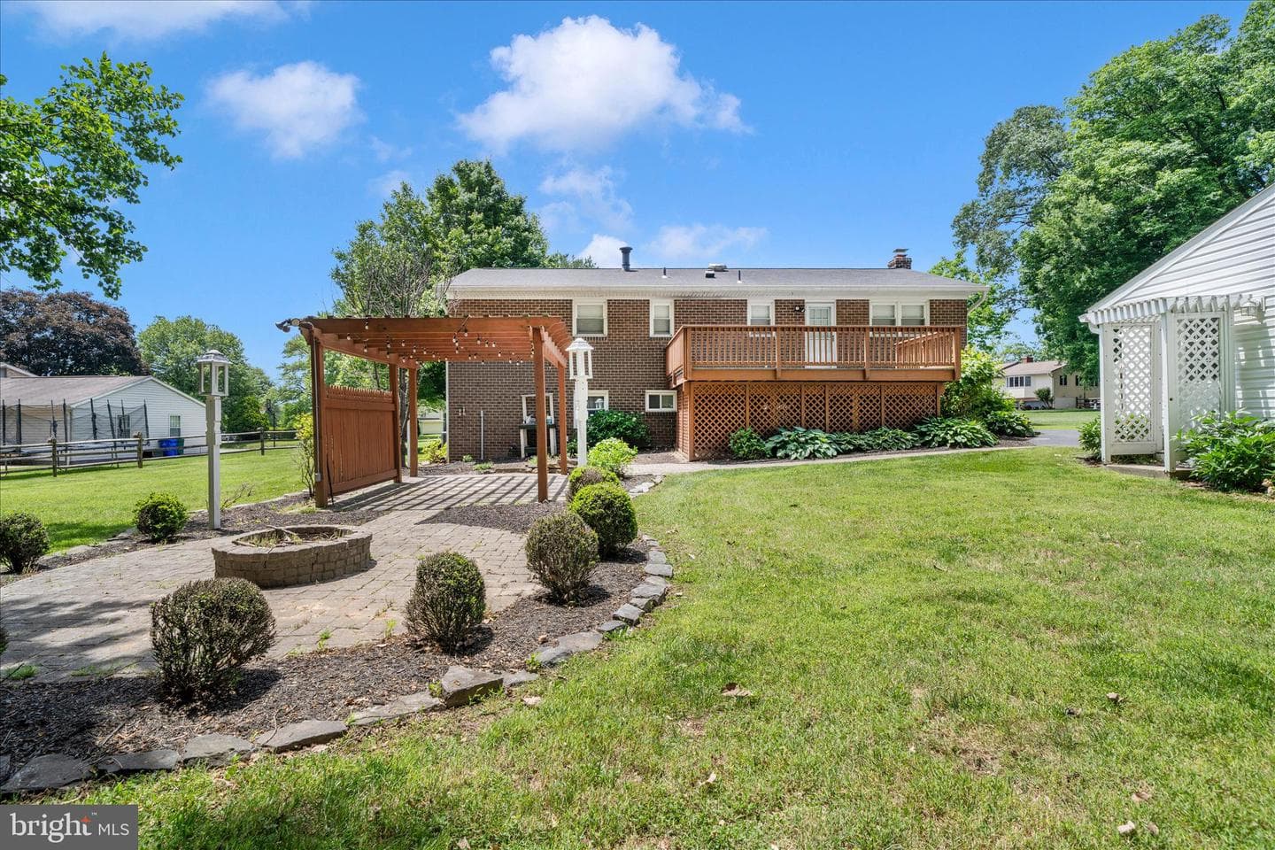8705 Woodfield Court photo 50
