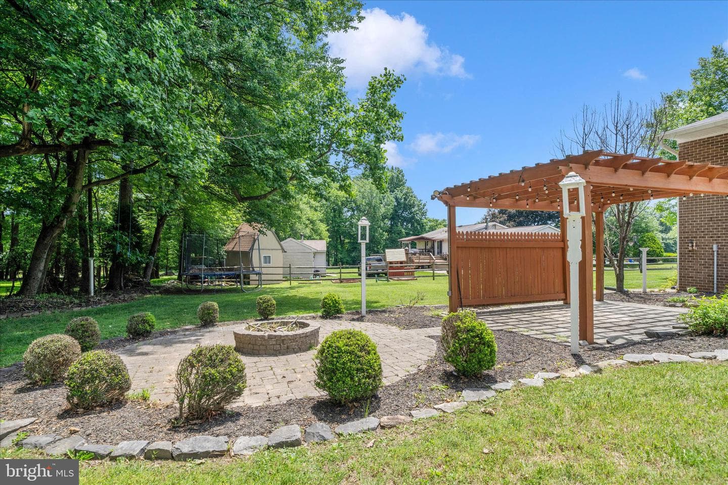 8705 Woodfield Court photo 54