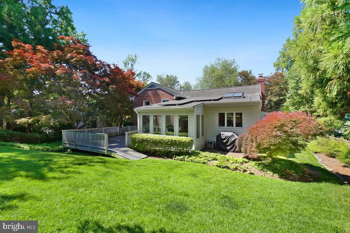 6307 Blackwood Road photo 4