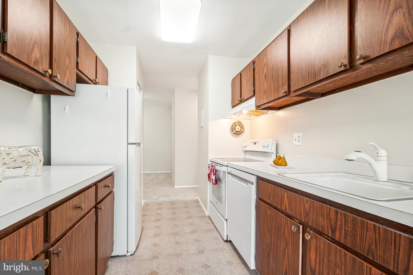 450 Girard Street #304 photo 13