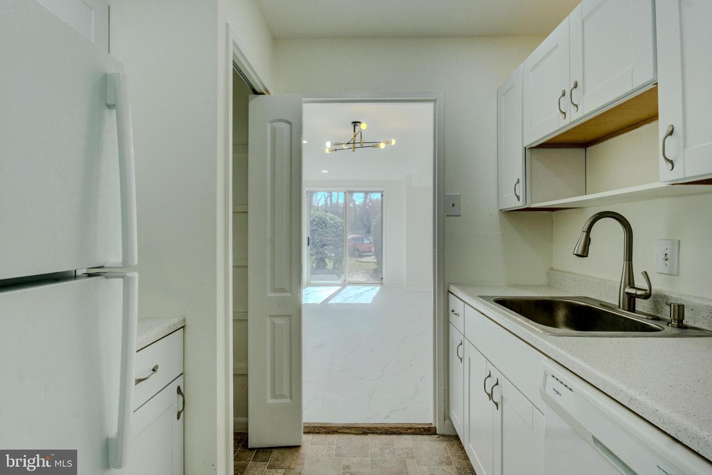 1900 Lyttonsville Road #110 photo 17