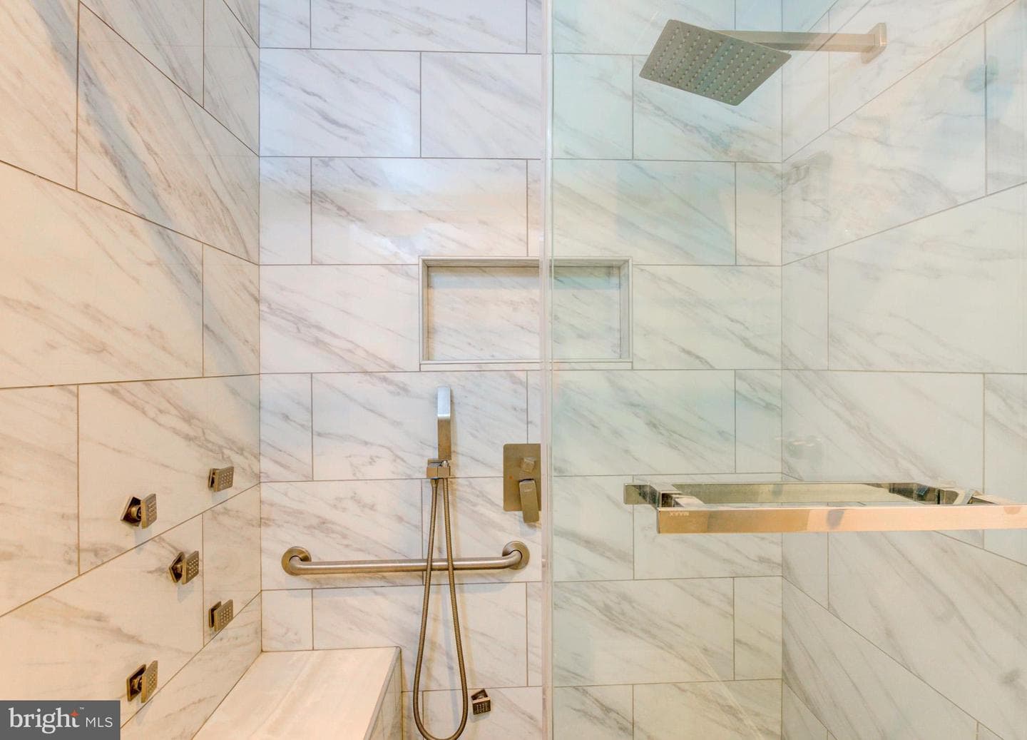 1900 Lyttonsville Road #110 photo 21