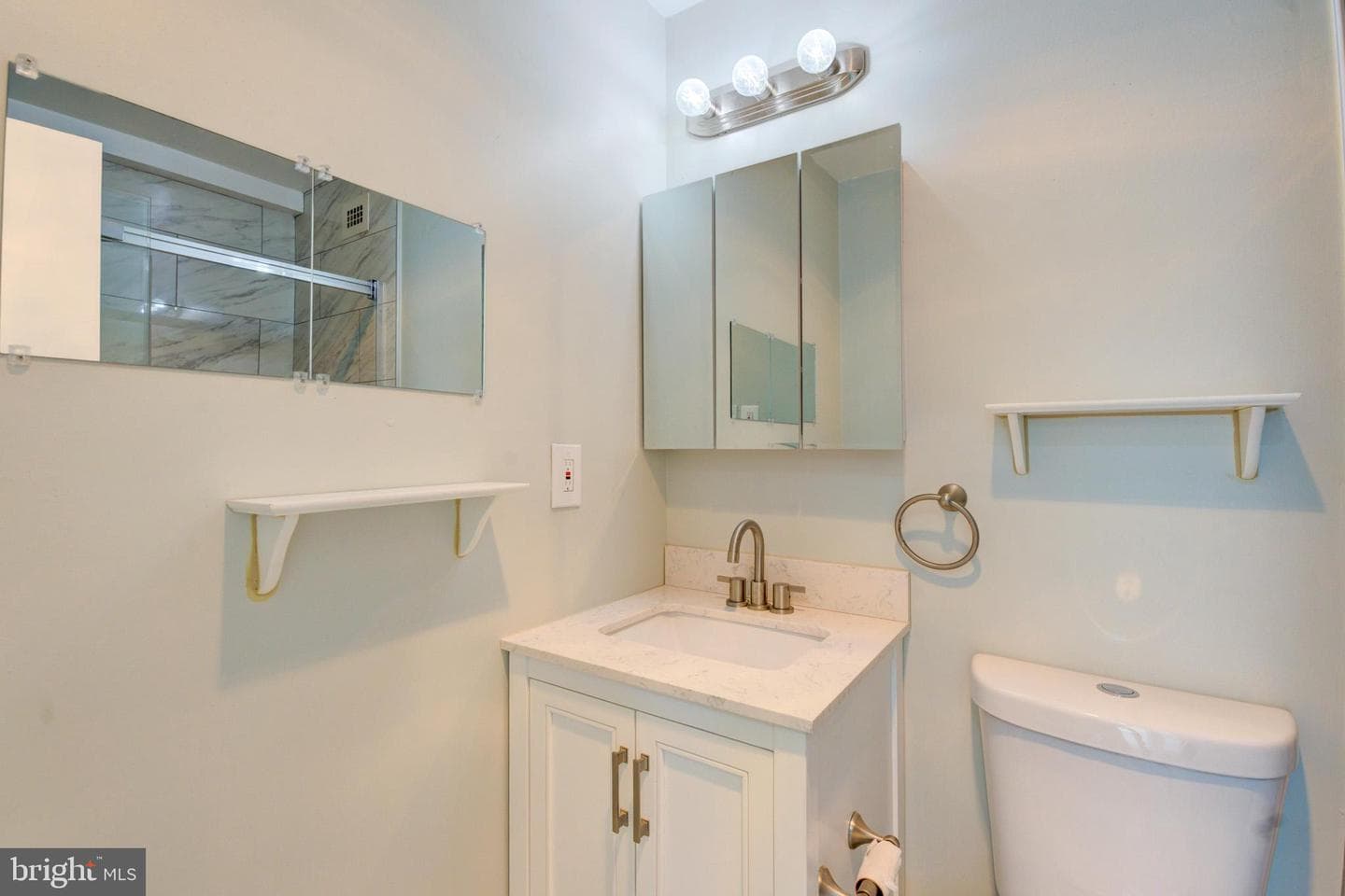 1900 Lyttonsville Road #110 photo 22