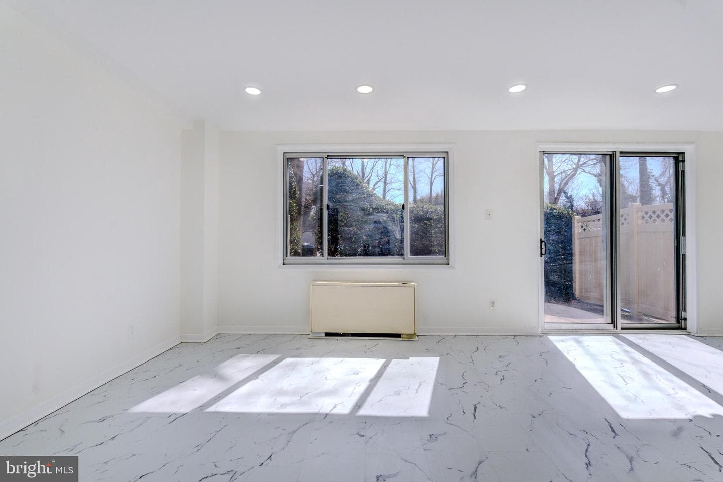 1900 Lyttonsville Road #110 photo 28