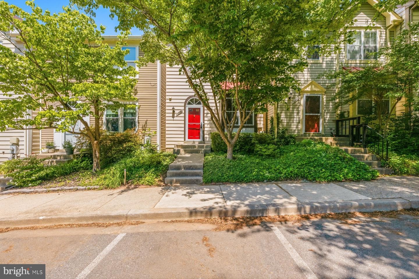 13305 Waterside Circle photo 2
