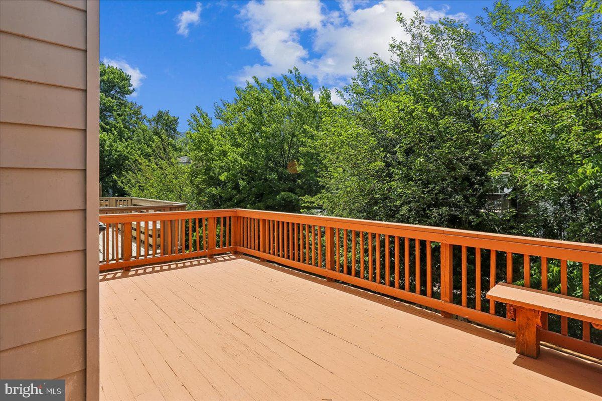 130 Deer Park Way photo 3