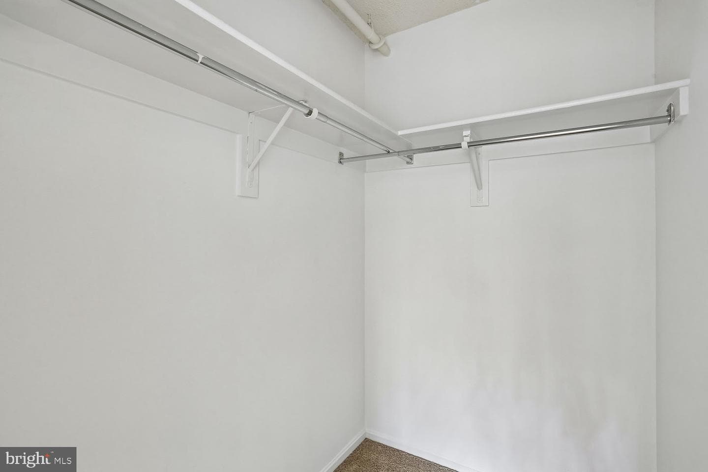 15100 Interlachen Drive #4-702 photo 37