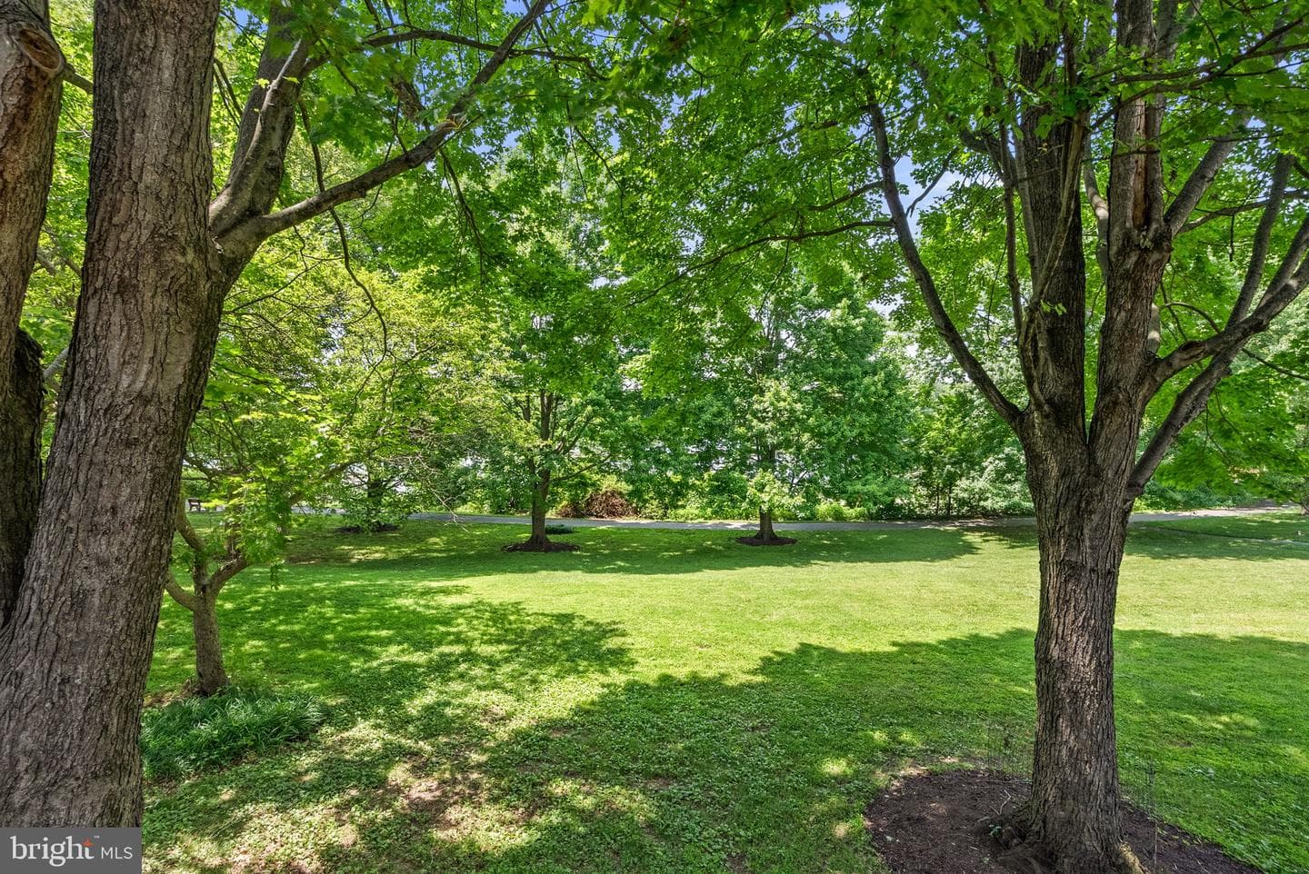 18745 Martins Landing Drive photo 44