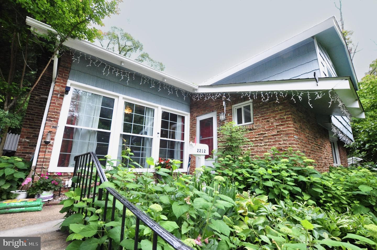 2212 Mcauliffe Drive, Rockville