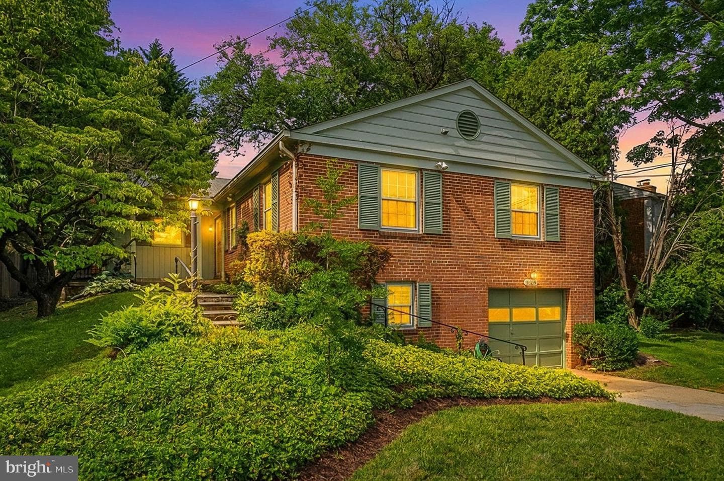 5605 Alta Vista Road, Bethesda