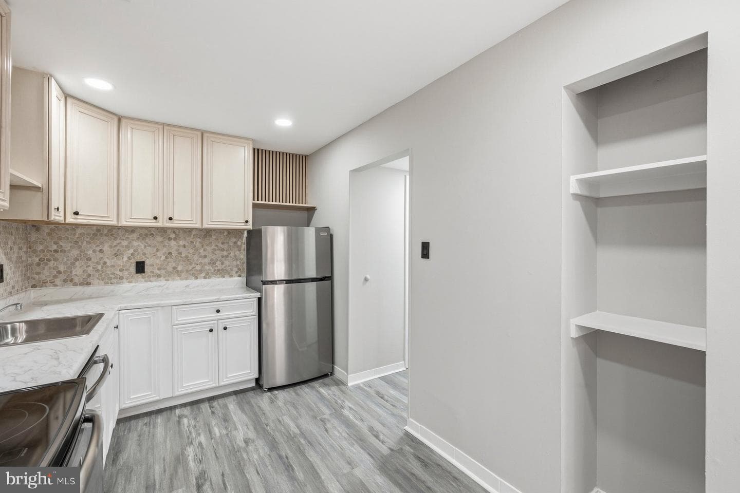 18323 Allspice Drive photo 12