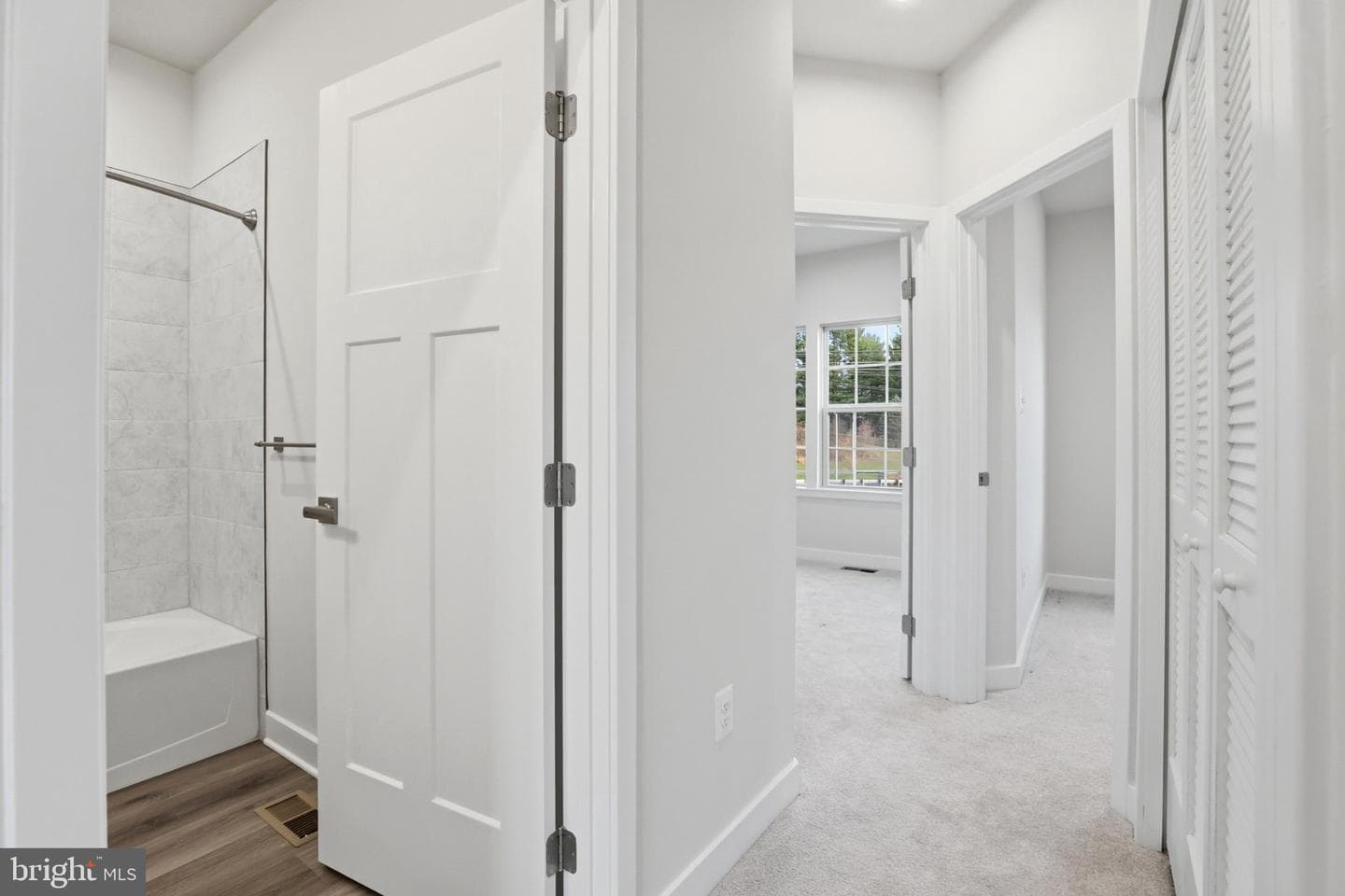 9417 Tall Oaks Court photo 28