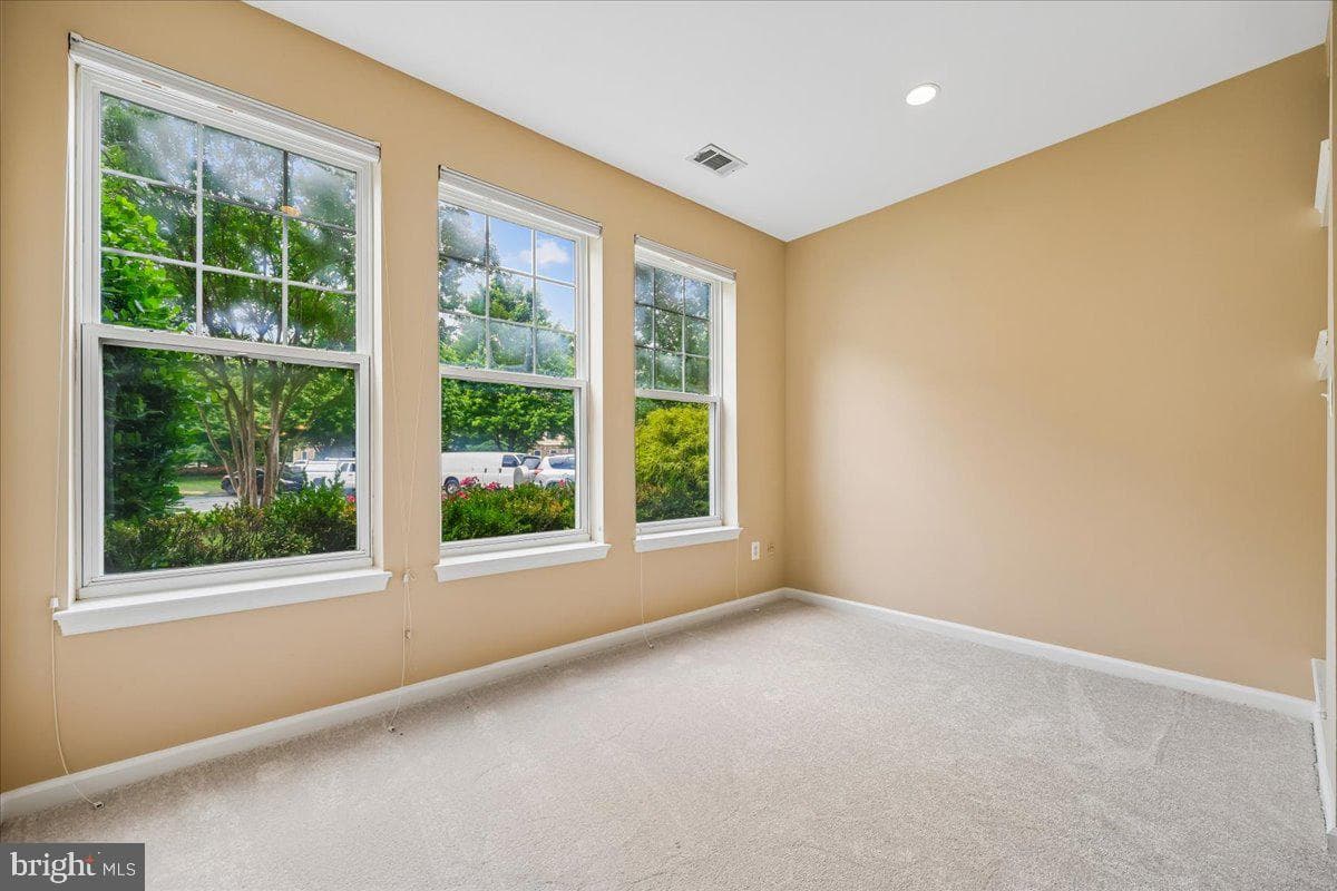 311 High Gables Drive #101 photo 16