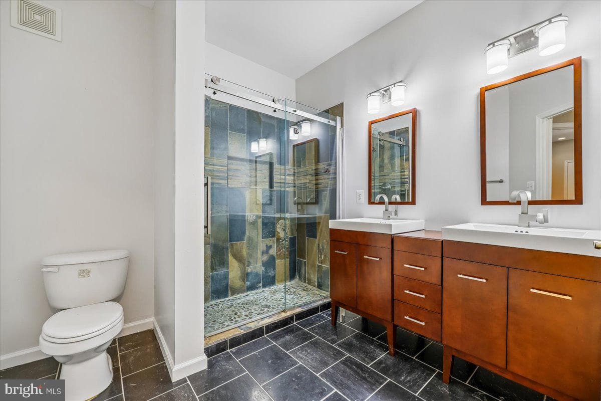 311 High Gables Drive #101 photo 20
