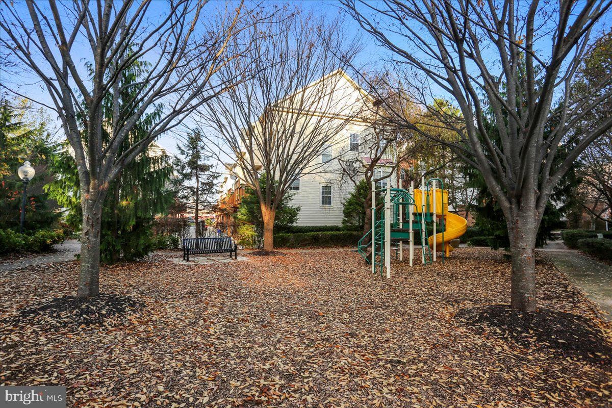 311 High Gables Drive #101 photo 39