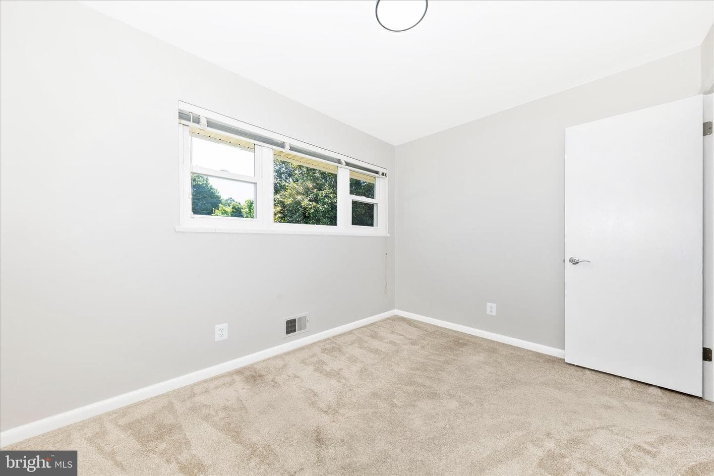 11813 Renick Lane photo 28