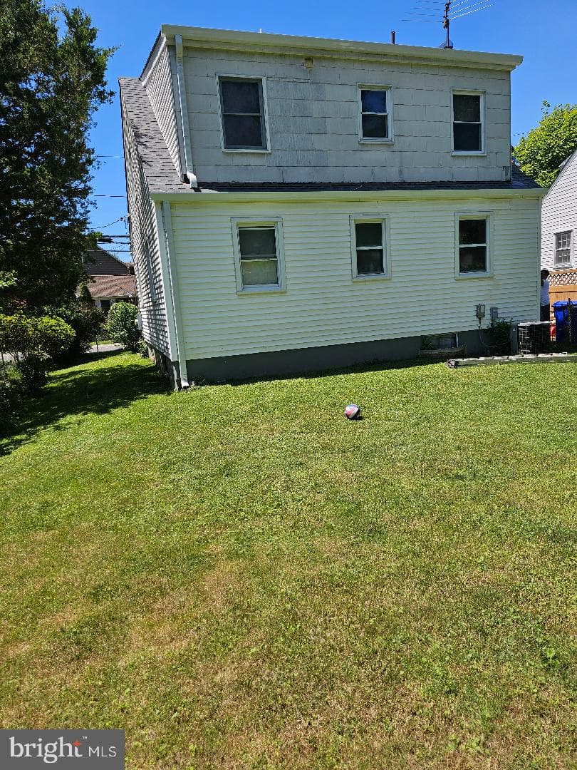 10407 Grandin Road photo 3
