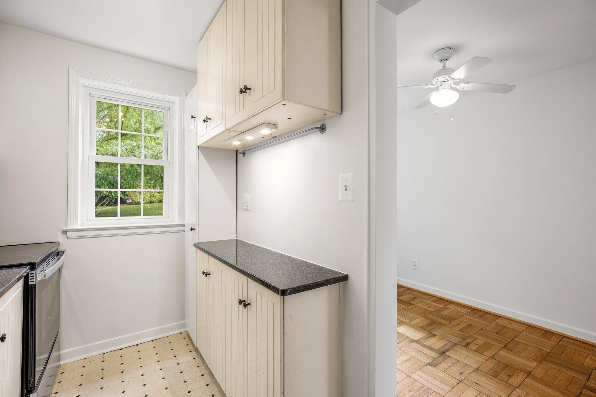 2202 Colston Drive #102 photo 11