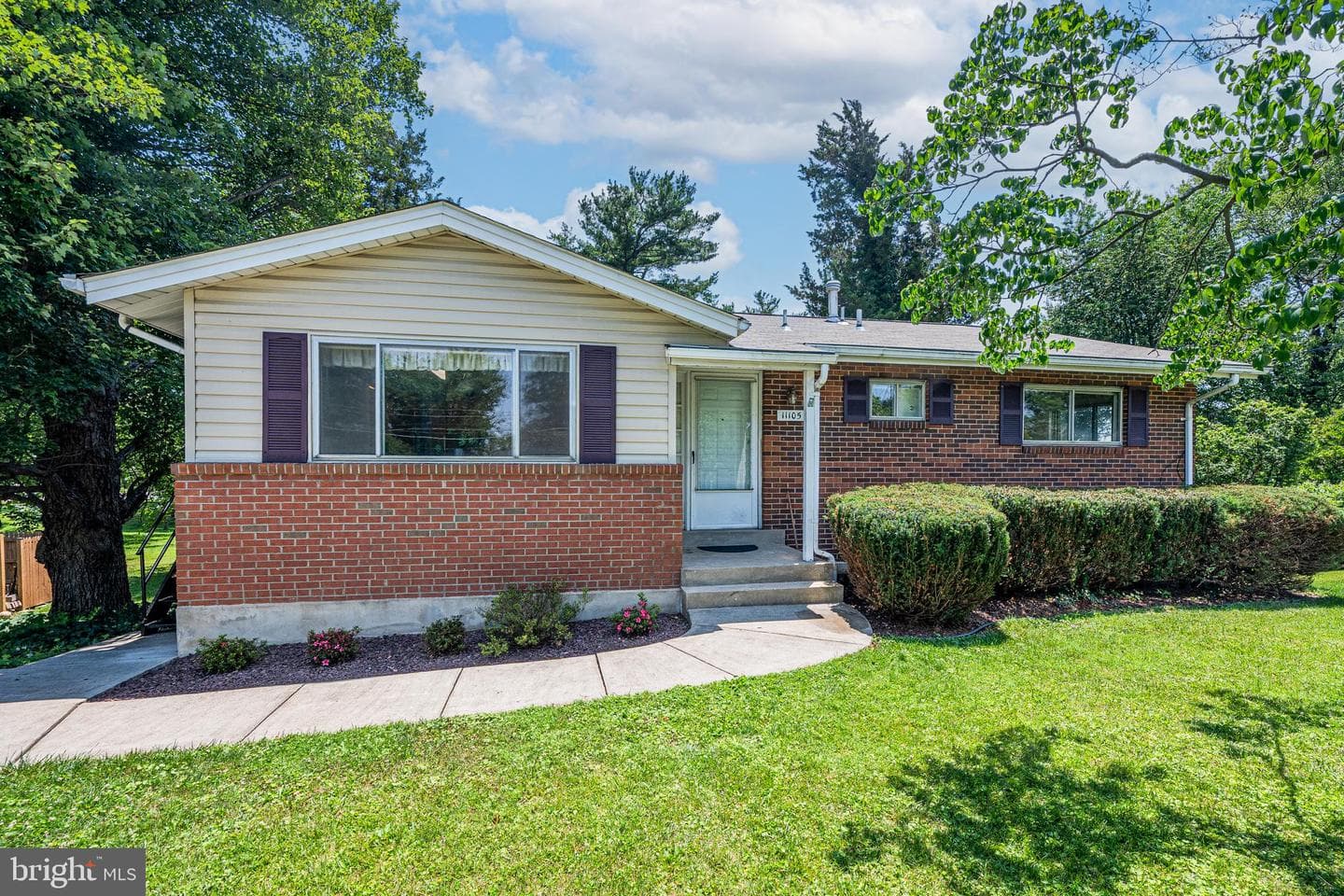 11105 Slye Court photo 32