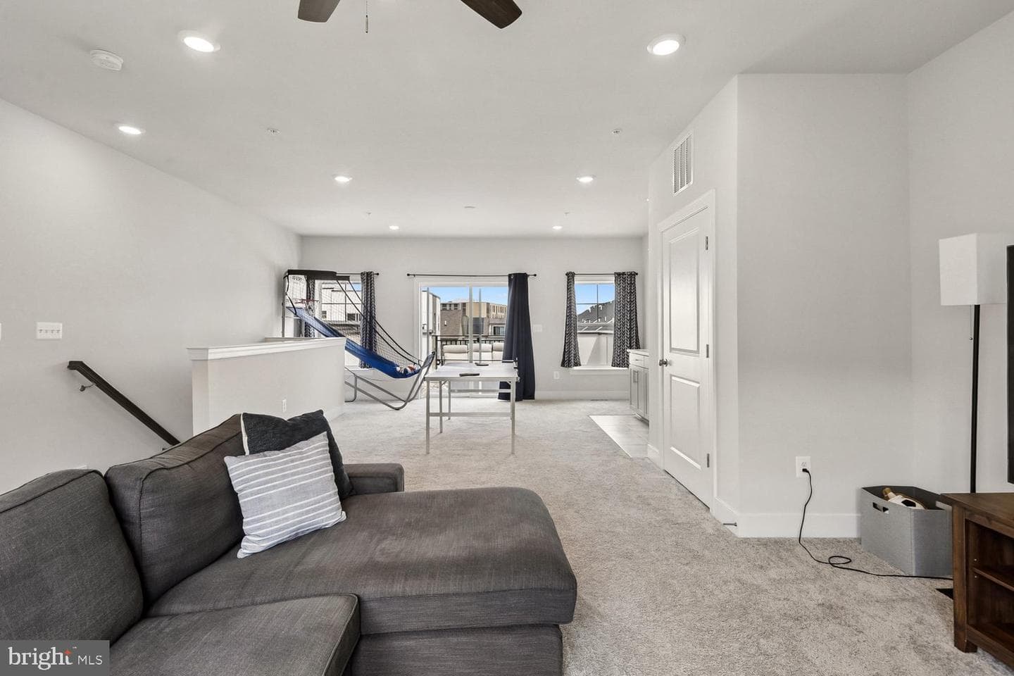 139 Dickenson Drive photo 36