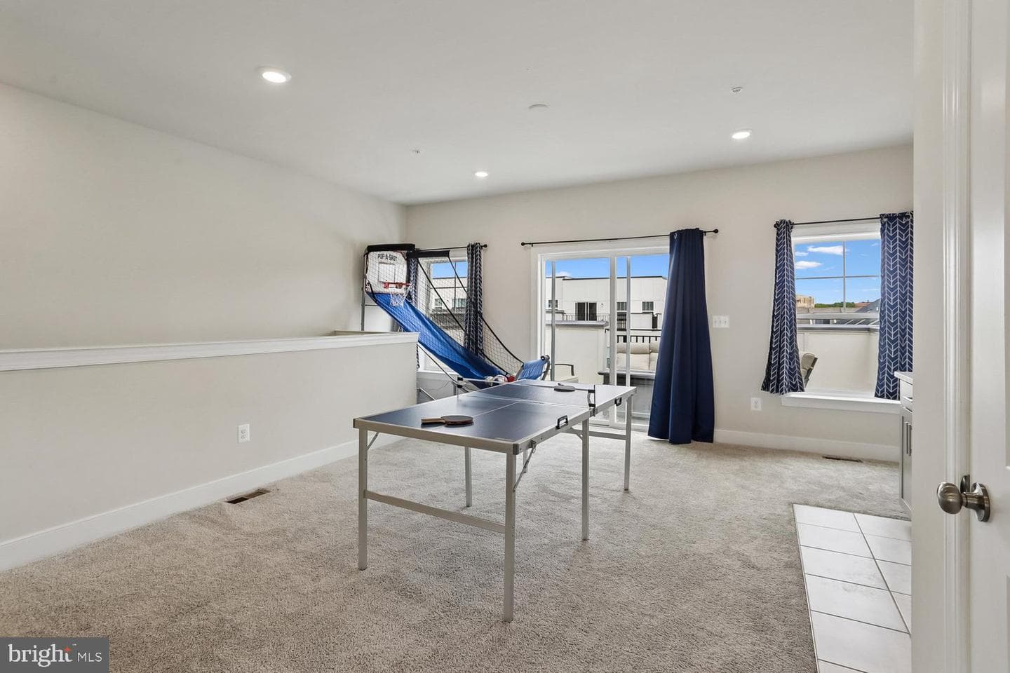 139 Dickenson Drive photo 38