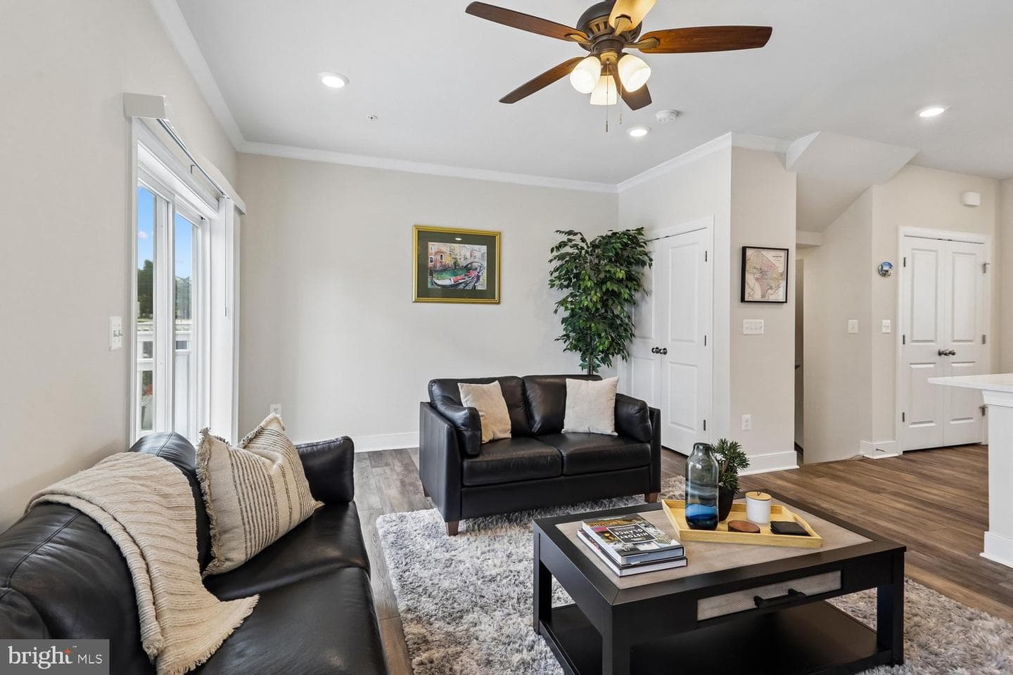 139 Dickenson Drive photo 6