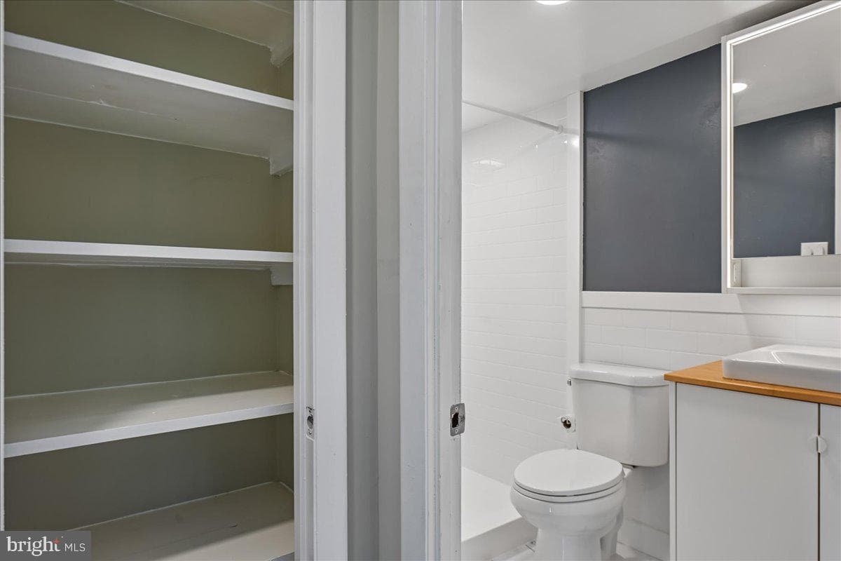 1121 University Boulevard W #1207 photo 17