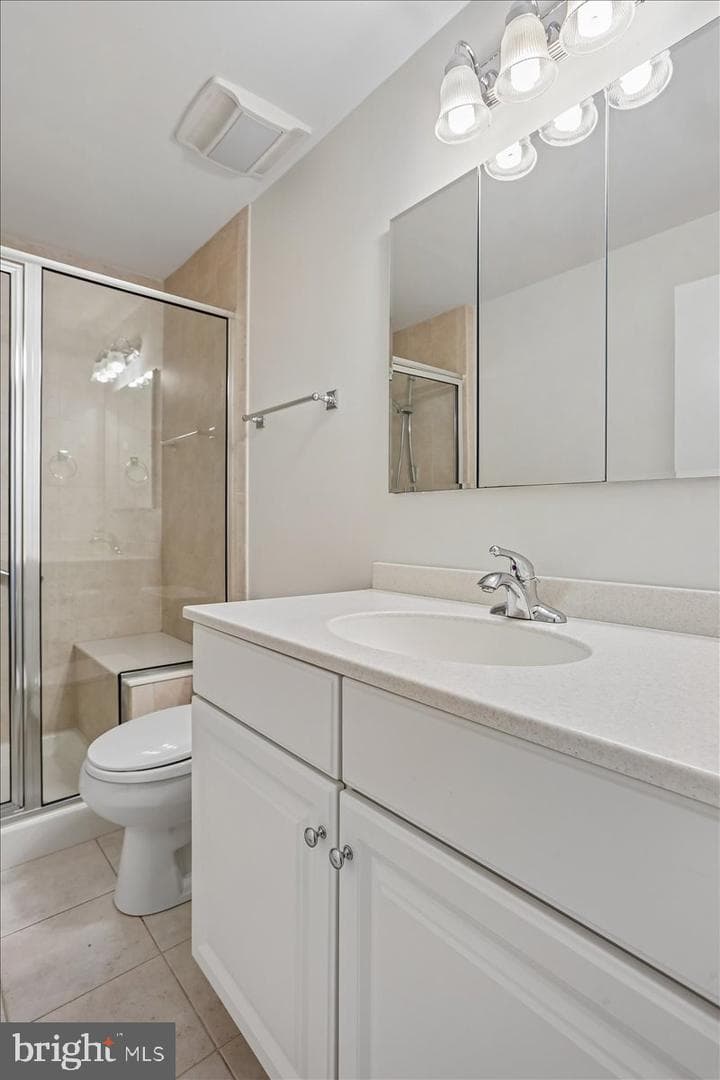 15133 Vantage Hill Road #7-C photo 10