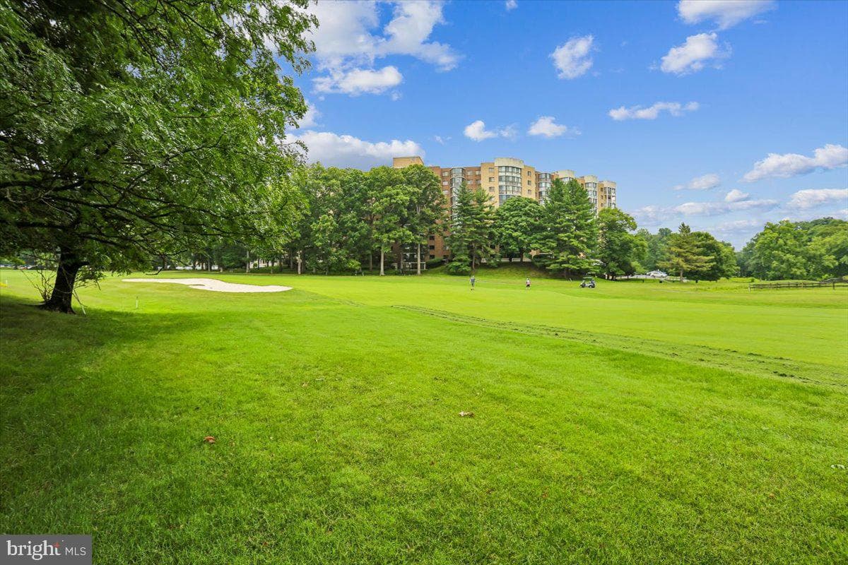 15133 Vantage Hill Road #7-C photo 12