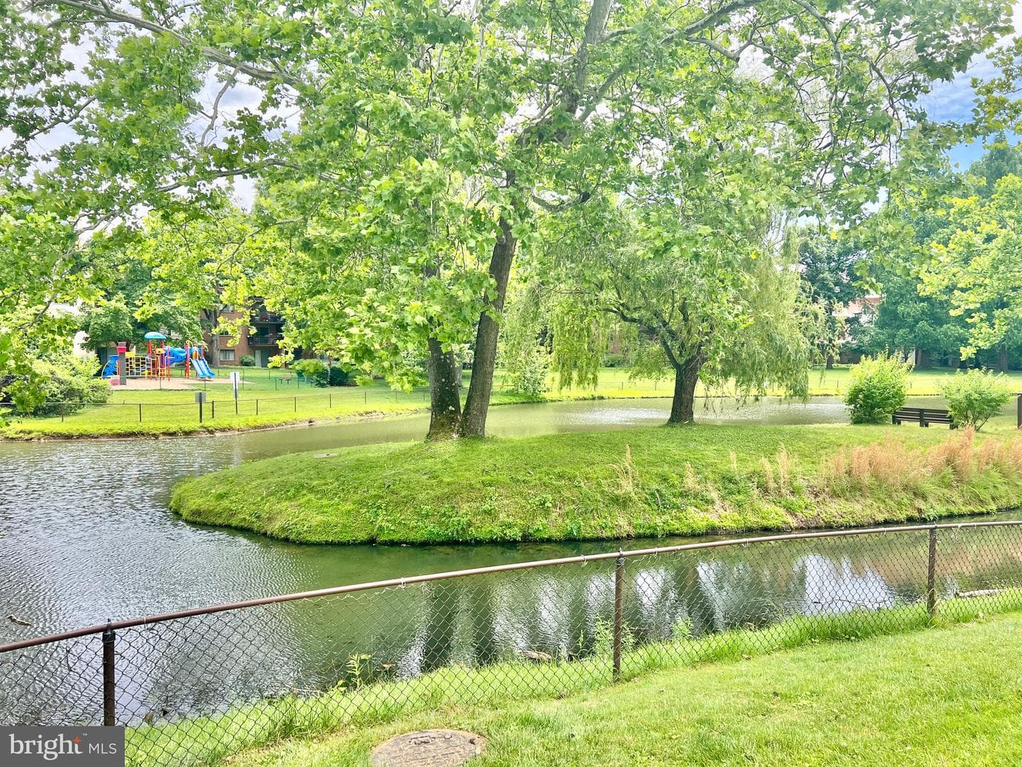 10500 Rockville Pike # 401 photo 33