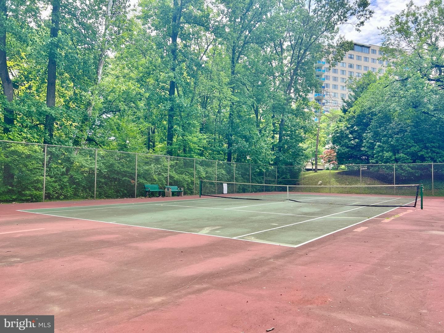 10500 Rockville Pike # 401 photo 34