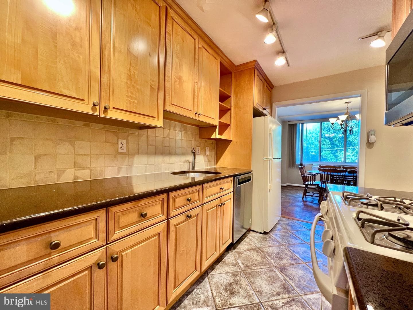 10500 Rockville Pike # 401 photo 5