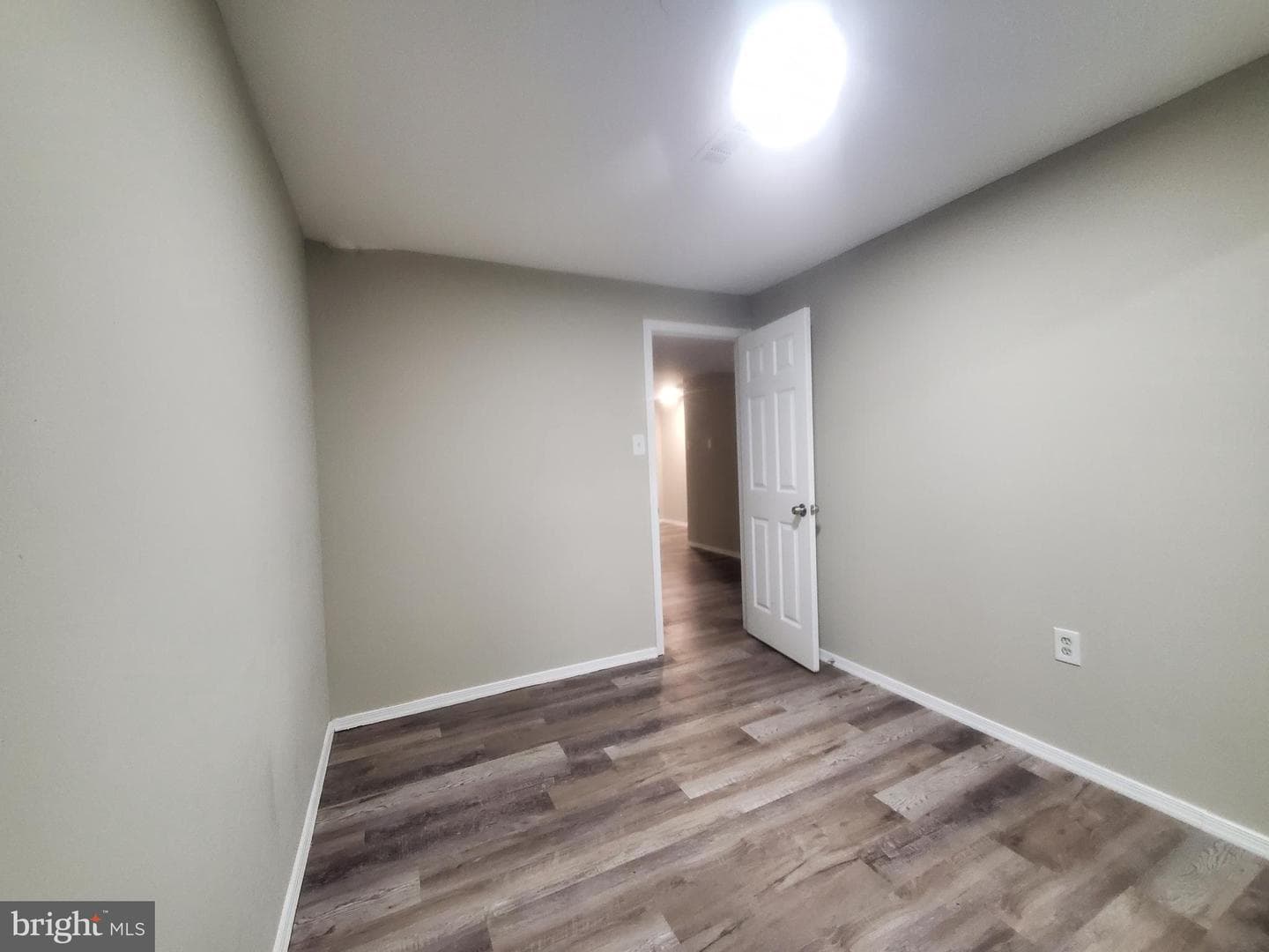 14813 Hammersmith Circle photo 29