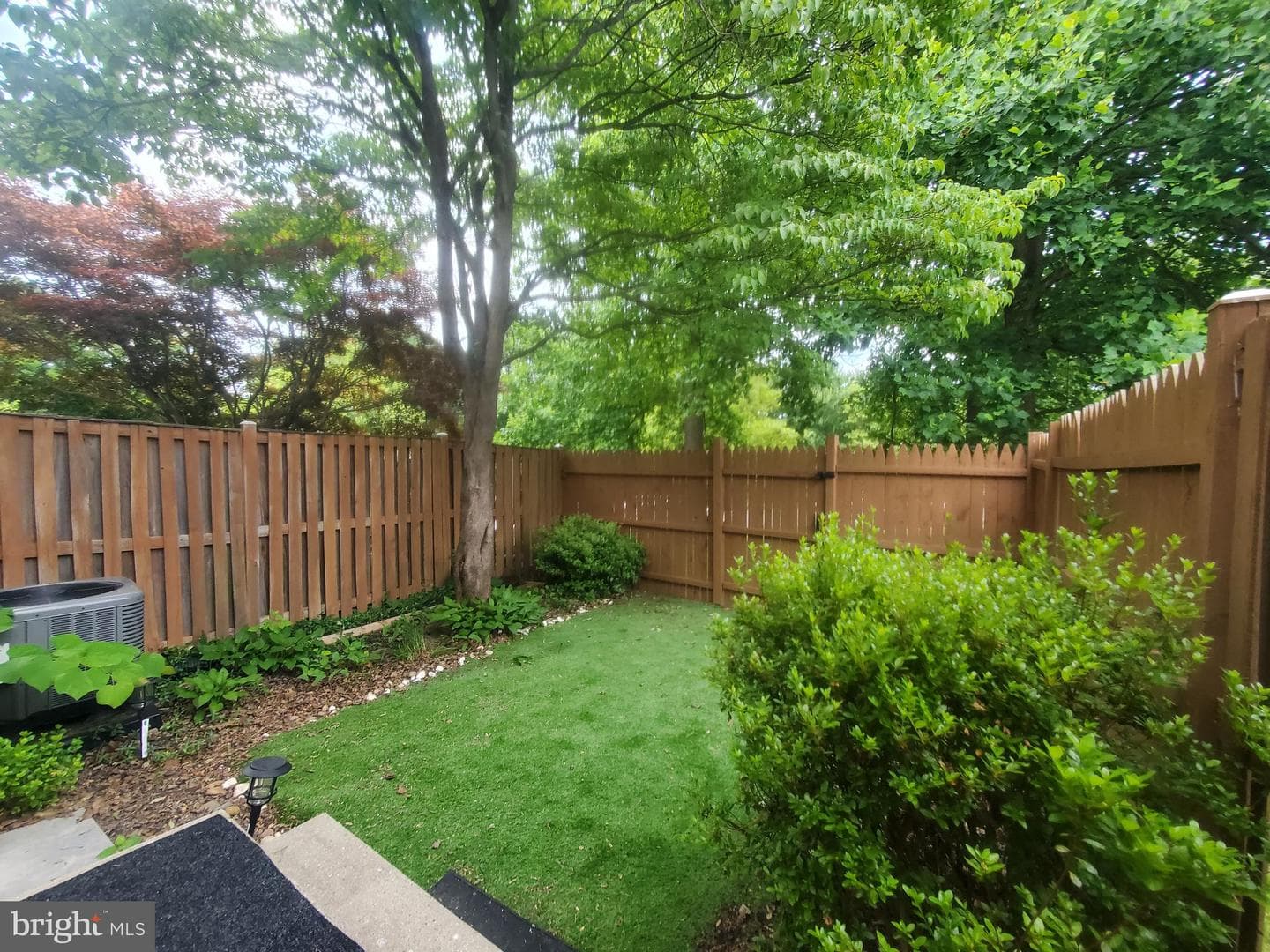 14813 Hammersmith Circle photo 35