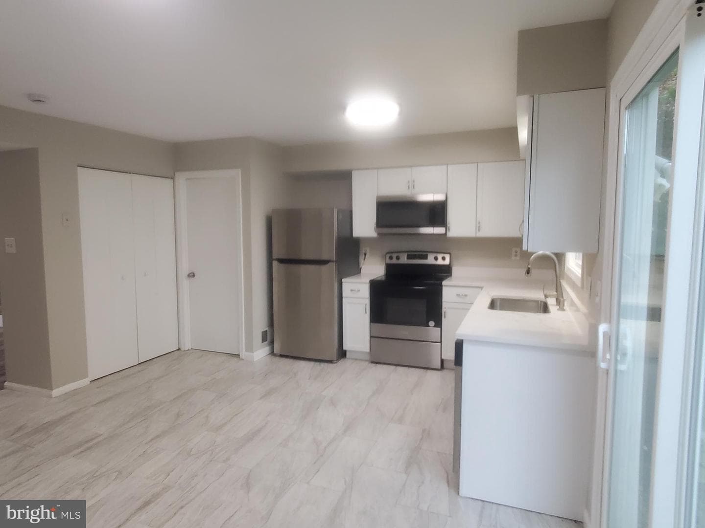 14813 Hammersmith Circle photo 9