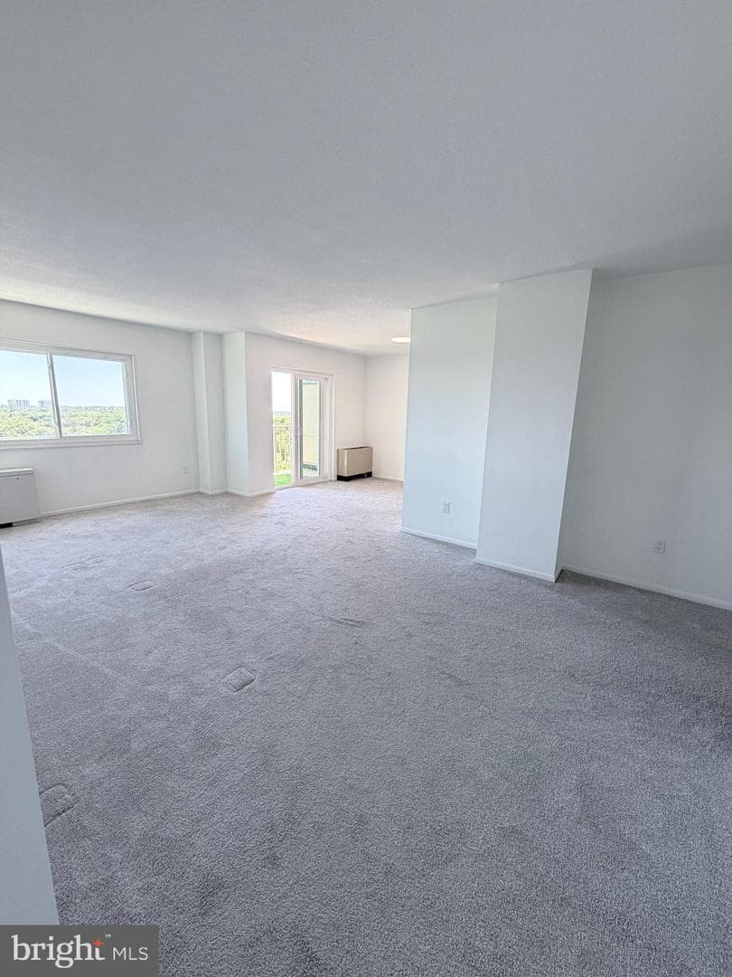 1121 University Boulevard W #1402-B photo 24