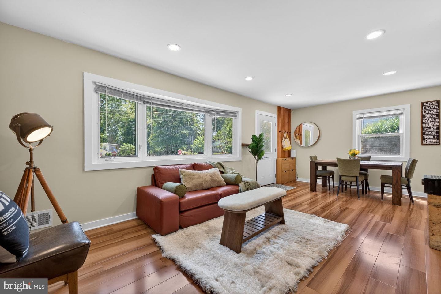 310 Edmonston Drive photo 3