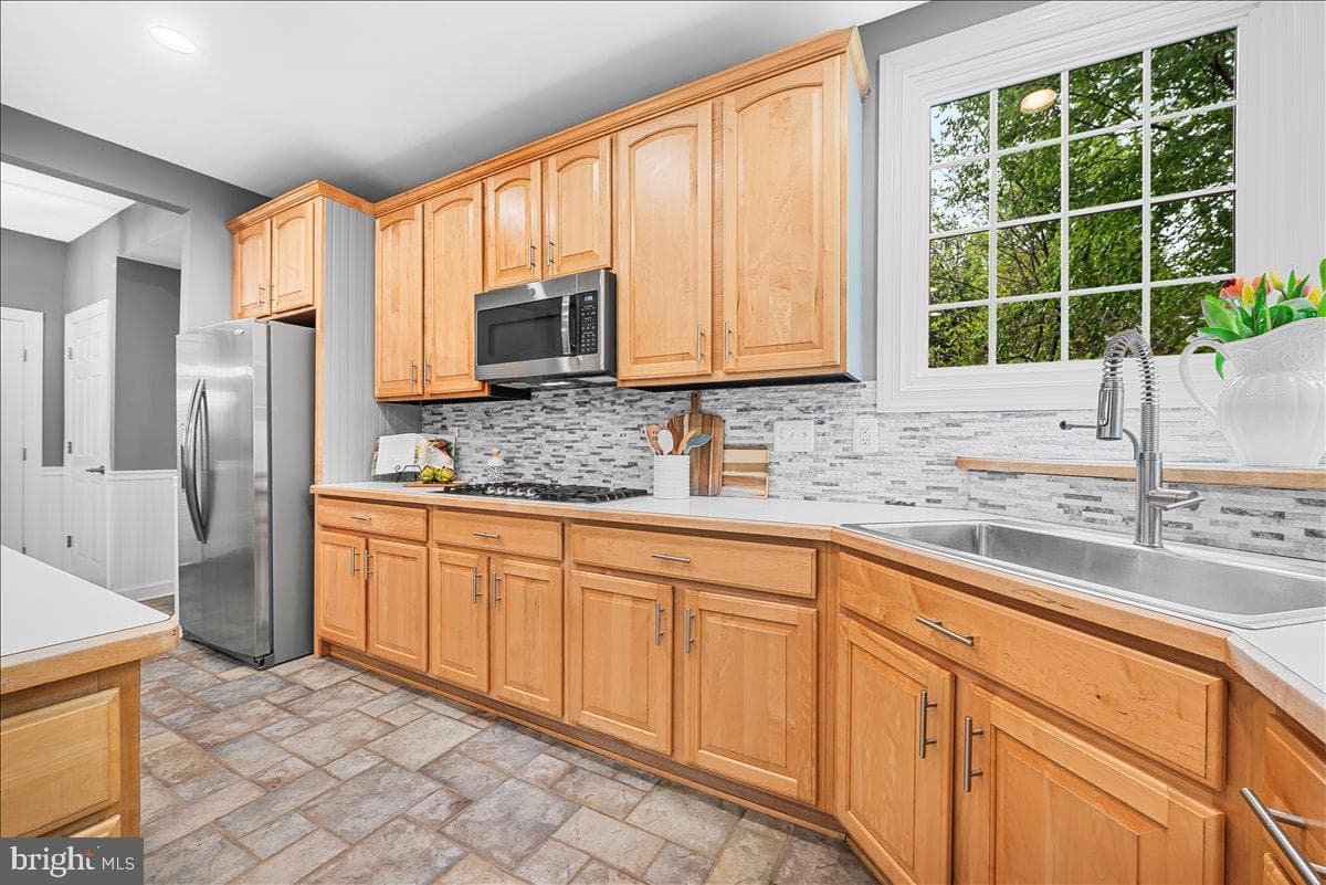 9653 Watkins Road photo 22