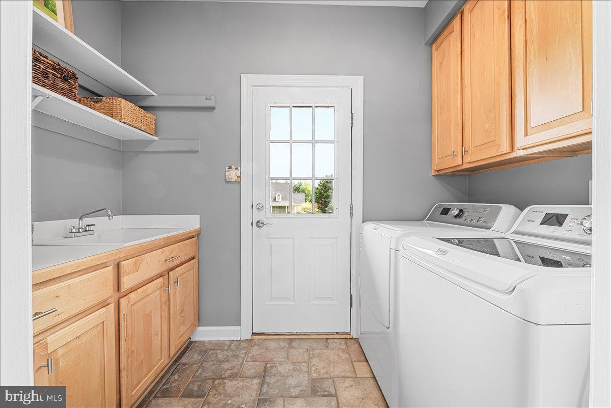 9653 Watkins Road photo 30