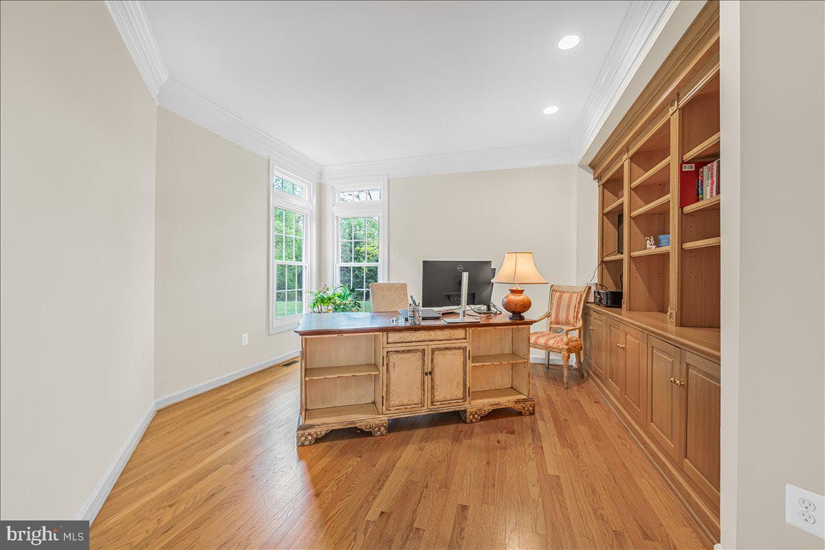 9653 Watkins Road photo 32