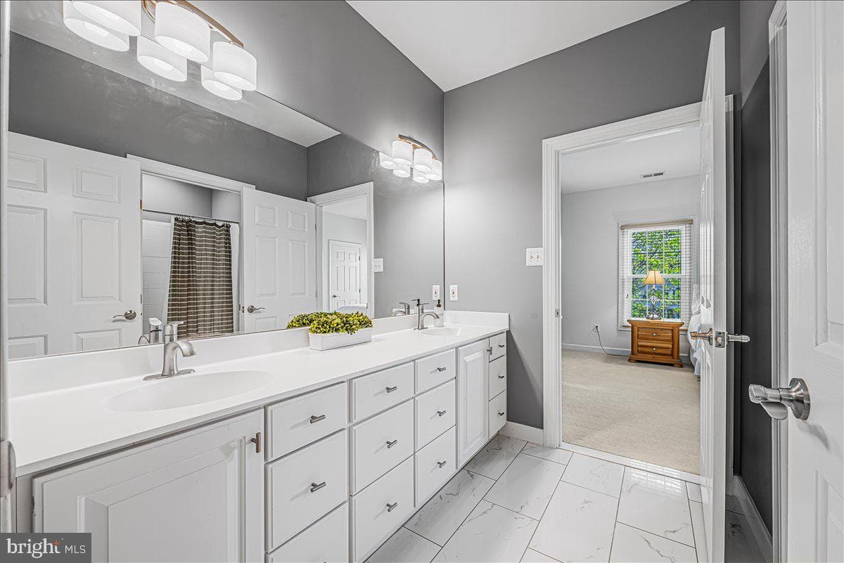 9653 Watkins Road photo 52
