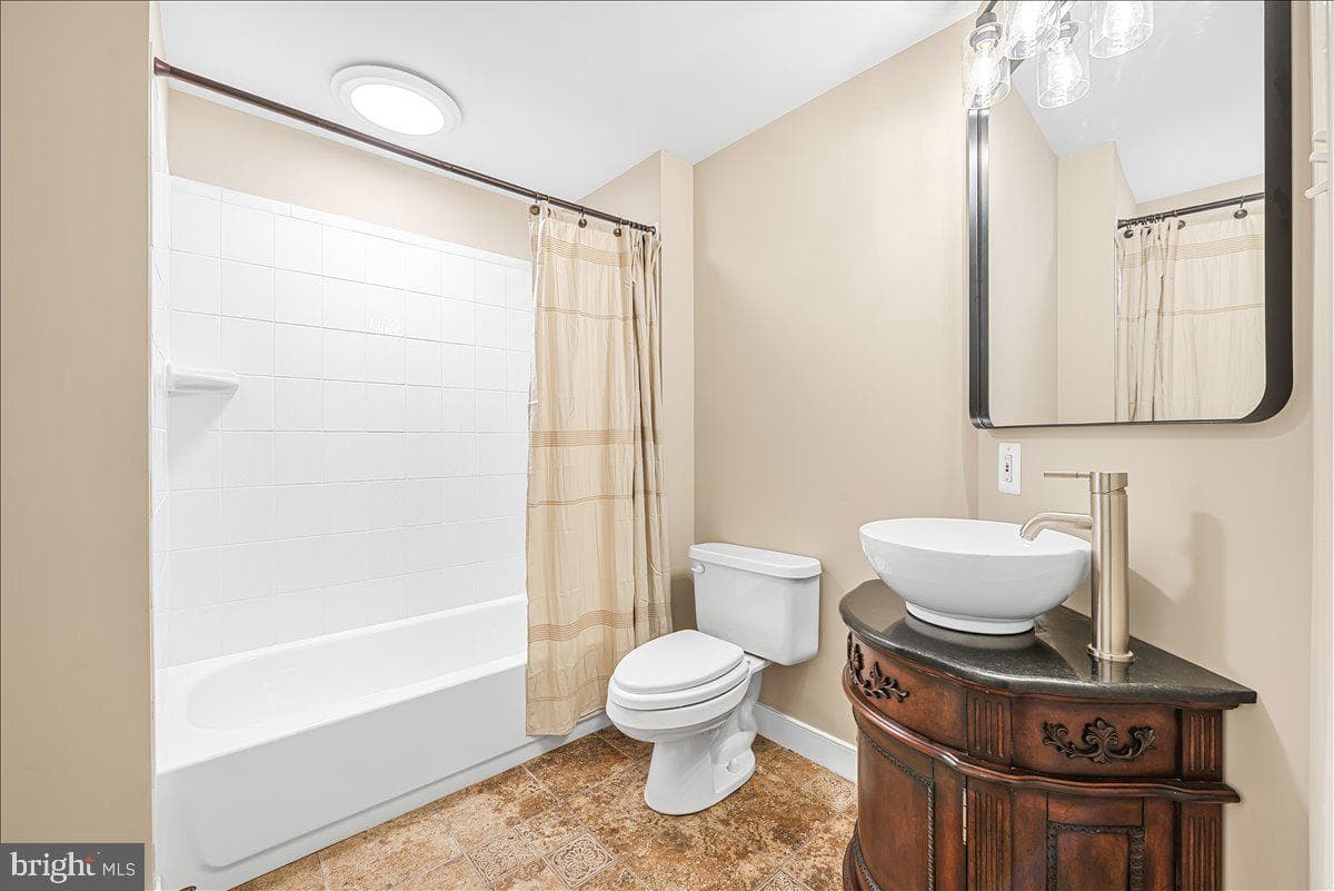 9653 Watkins Road photo 61