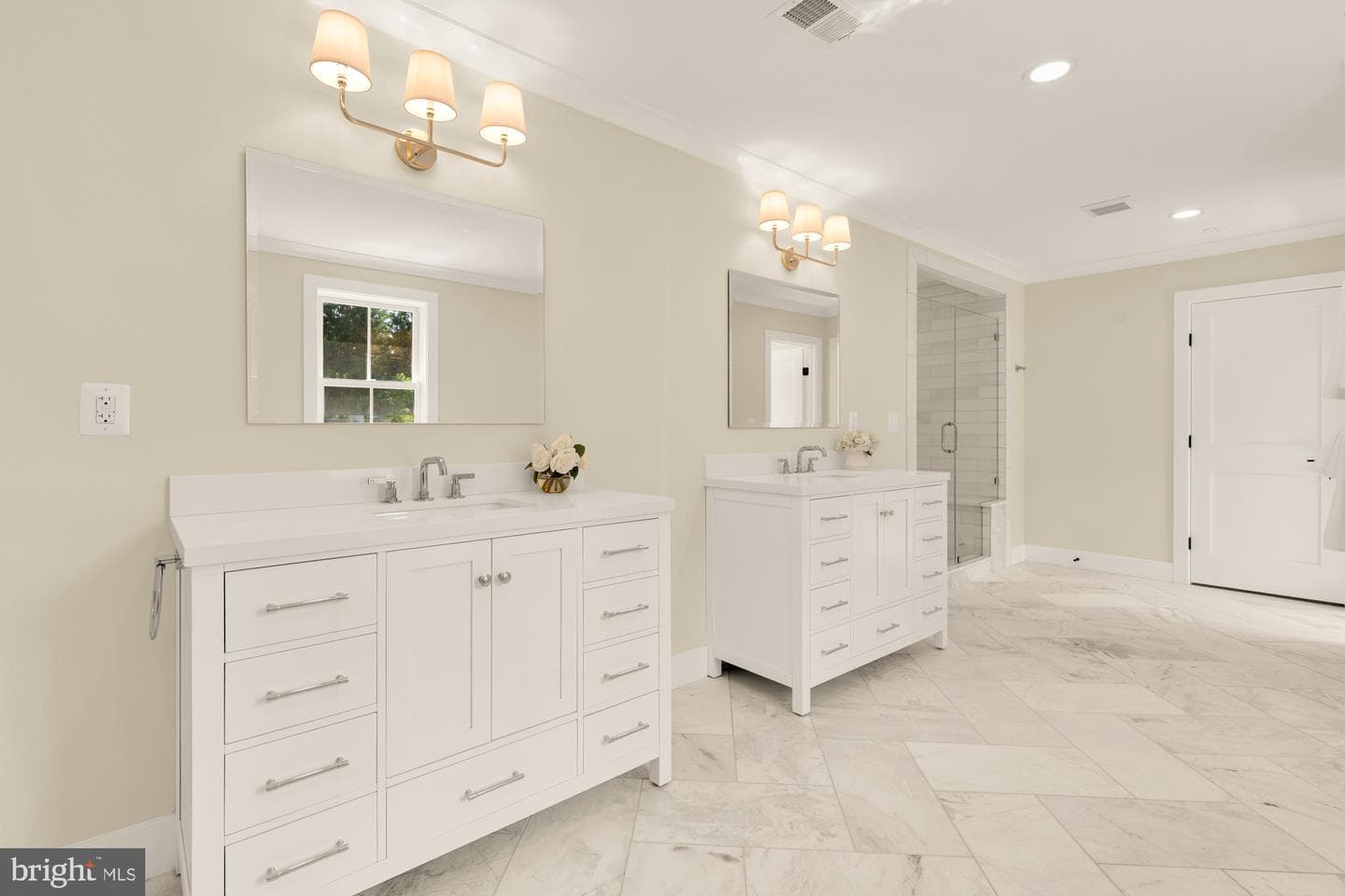 10700 Alloway Drive photo 34