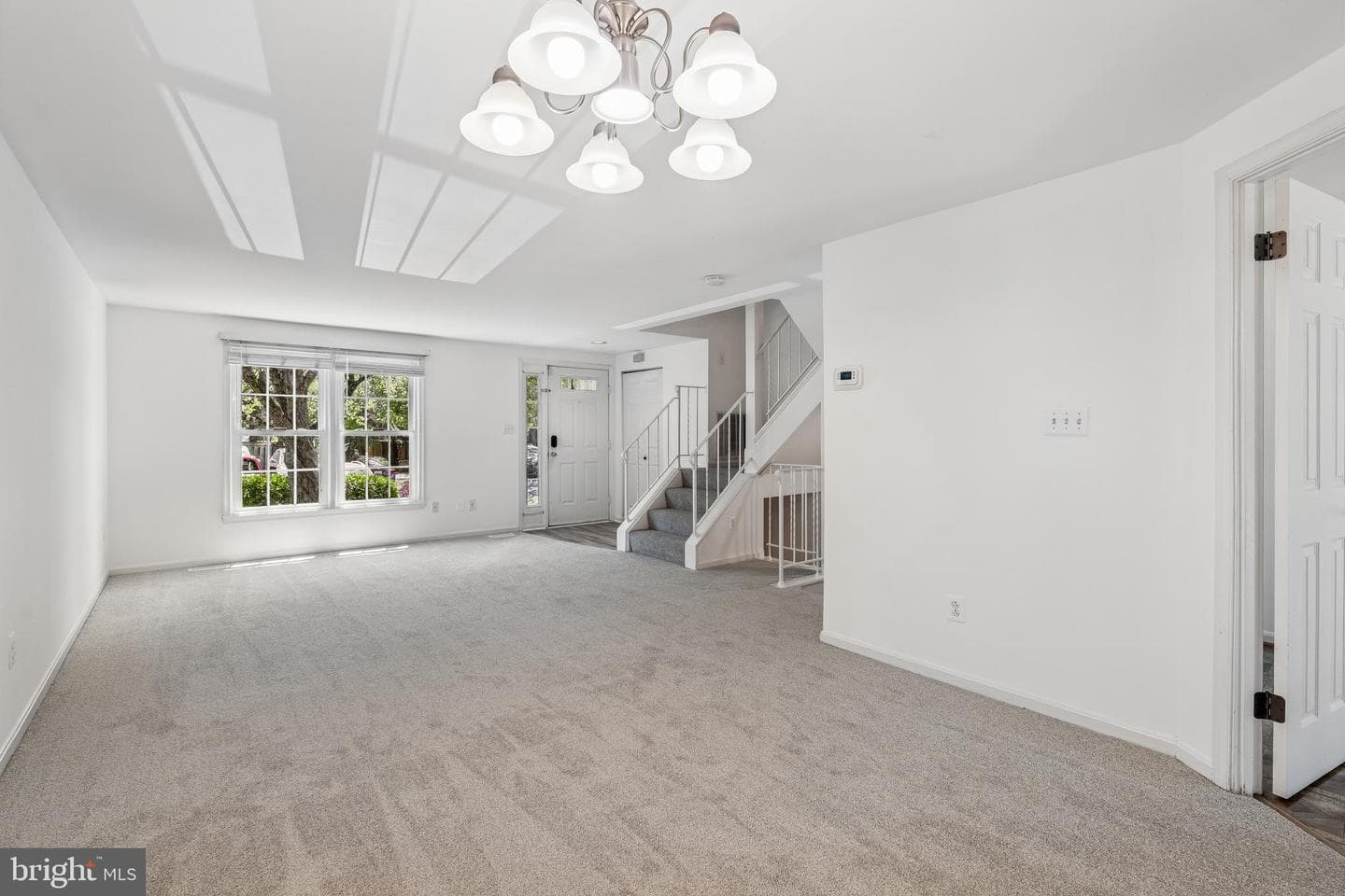 8541 Hawk Run Terrace photo 6