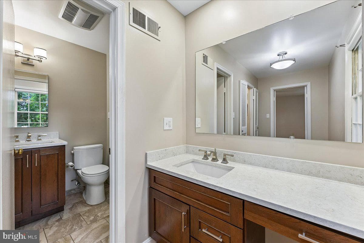 8700 Camille Drive photo 27