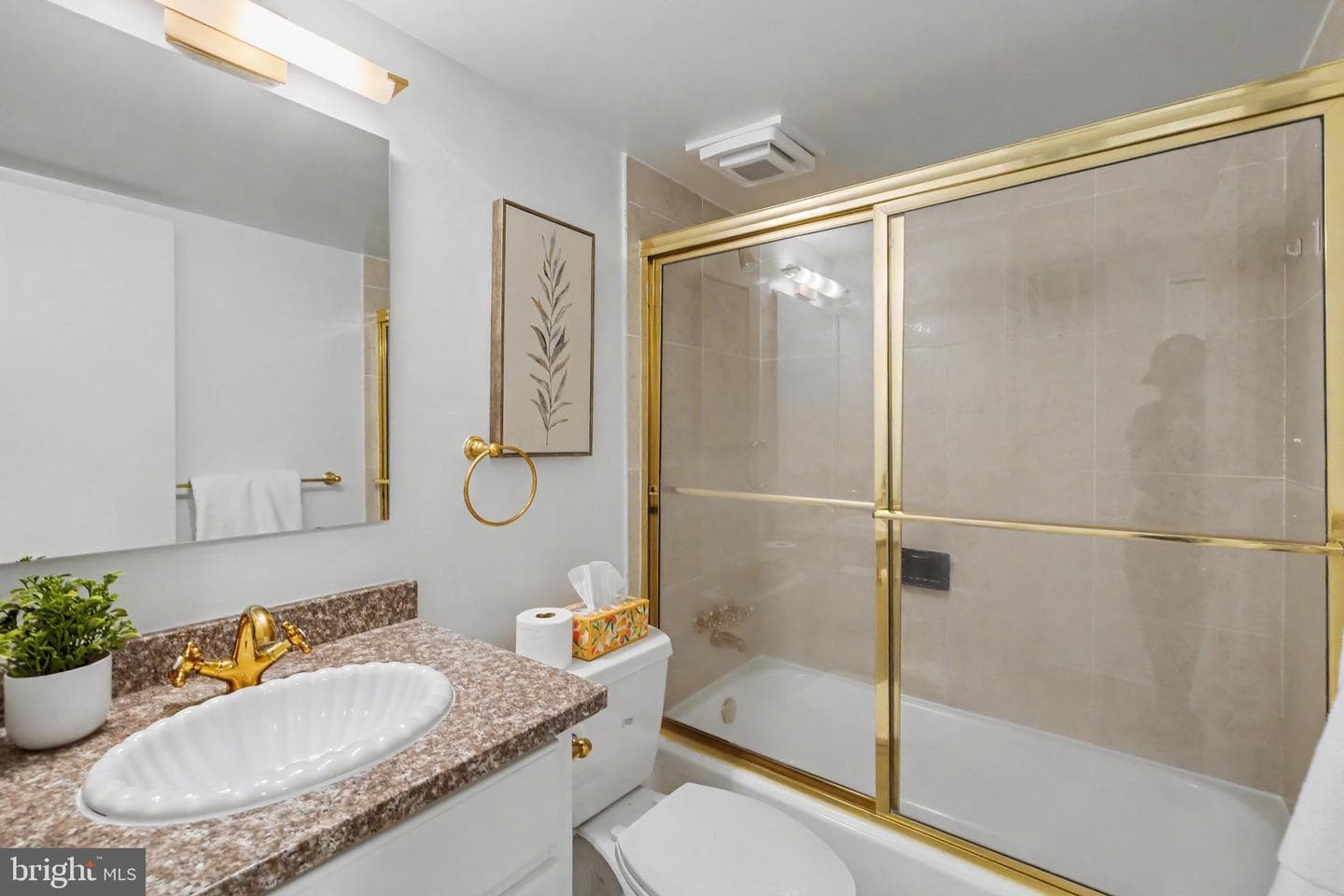 8328 N Brook Lane photo 35