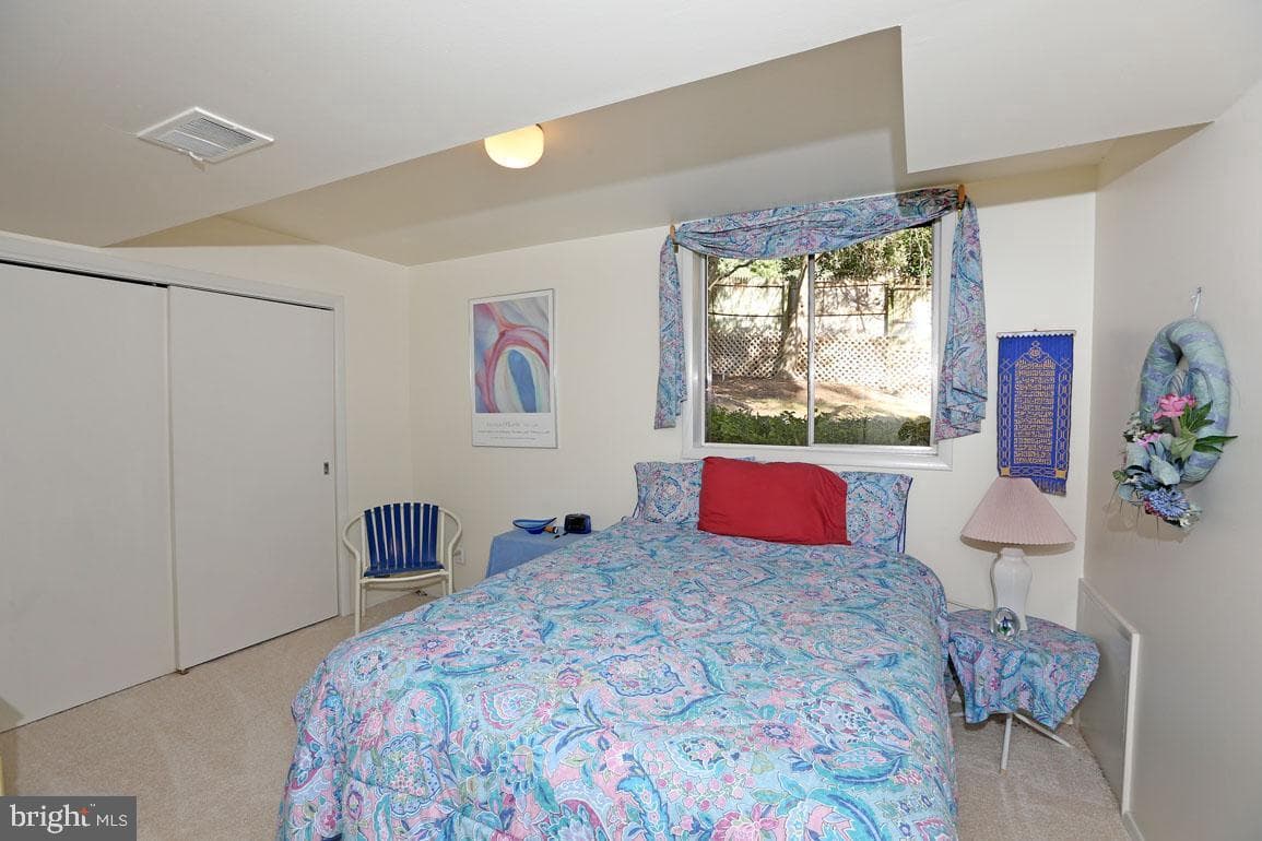 6900 Heatherhill Road photo 26