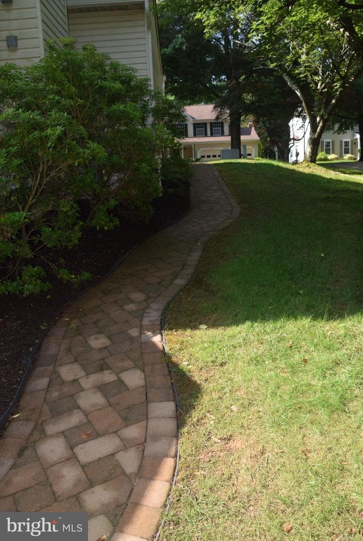 11305 Willowdale Drive photo 5
