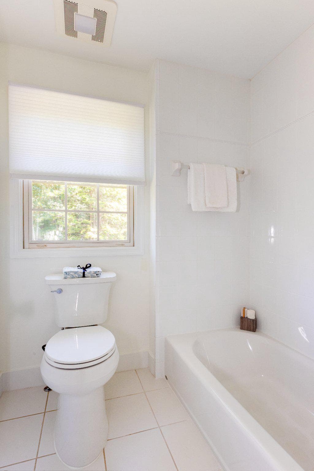 7009 Persimmon Tree Road photo 35